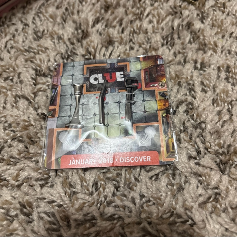 Clue Board Game Pin Loot Crate DX Jan 2018 Discover Collectable Sealed New